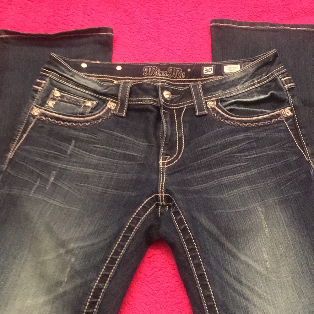 NWOT Miss Me boot cut jeans 👖